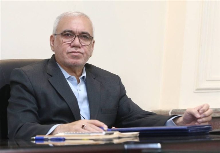 فتحاللهزاده: قربانزاده نتوانست مشکل مالکیت مشترک را حل کند و تصمیم به حذف استقلال گرفت