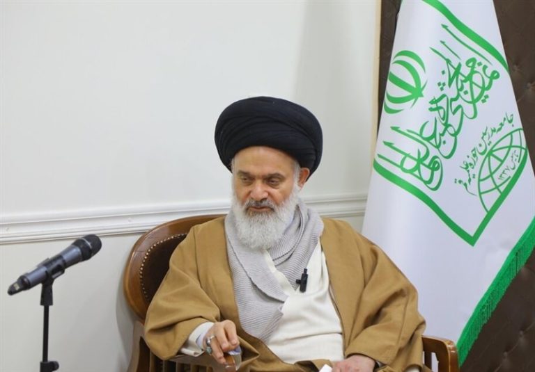 مسئولان باید برای جلب اعتماد خانوادهها سطح مدارس دولتی را ارتقا دهند