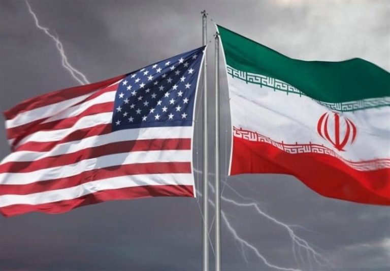 نشریه آمریکایی: توافق اخیر با تهران، «تعظیم بایدن در برابر آیتالله خامنهای» بود