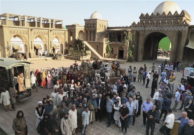 همسفر با حضرت سلمان در مسیر جاده ابریشم/ در پشت صحنه سریال میرباقری چه میگذرد؟