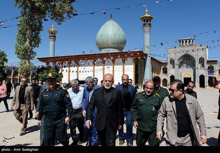 وحیدی: تروریستها در قالب یک شبکه هدایت میشدند/ ضربه سختی به آنها وارد خواهیم کرد