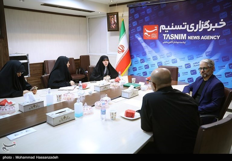 وردیانی: دهه گذشته غفلت و رهاشدگی فرهنگی داشتیم/ پورواجد: جایگاه پدران شهدا در خاطرهنویسی مغفول واقع شده است