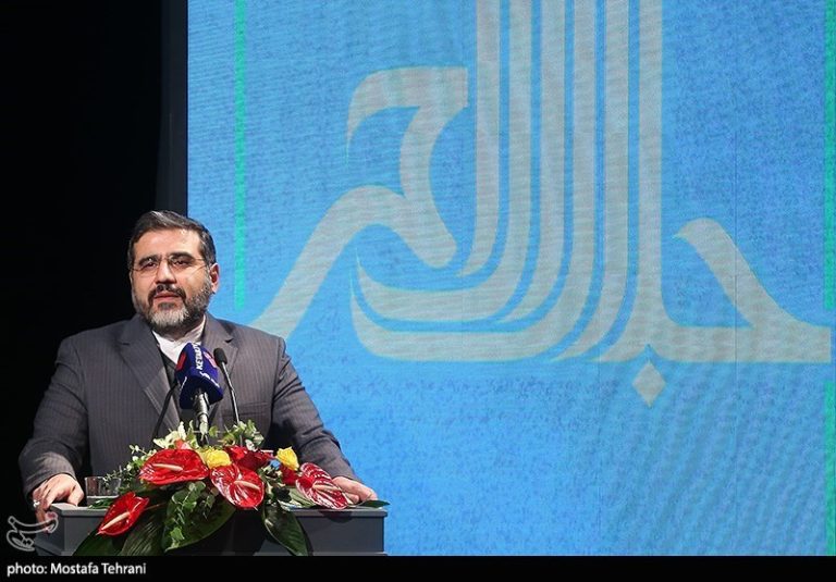 وزیر ارشاد: مسجد مبنای برگزاری جشنوارهها و مسابقات قرآنی میشود