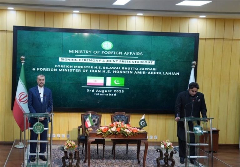 وزیر خارجه پاکستان: خواهان همگرایی بیشتر با ایران در منطقه هستیم/ امیرعبداللهیان: آمادگی داریم حجم تبادل تجاری را به ۵ میلیارد دلار افزایش دهیم