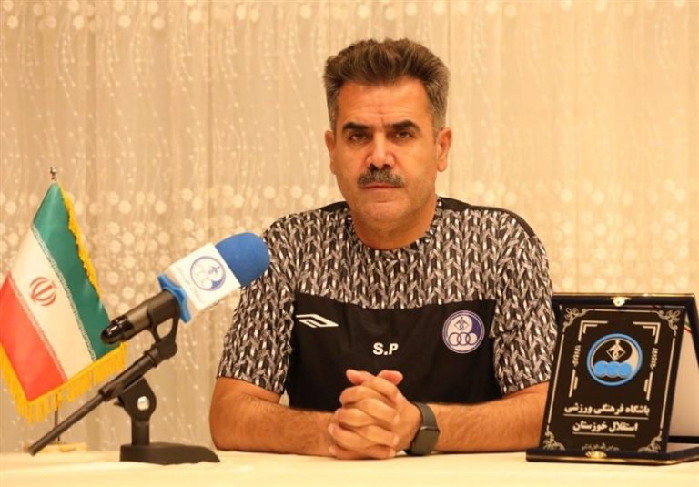 پورموسوی: دیر شروع کردیم ولی بیشتر تلاش میکنیم/ از مهمان نوازی آلومینیوم اراک تشکر میکنم