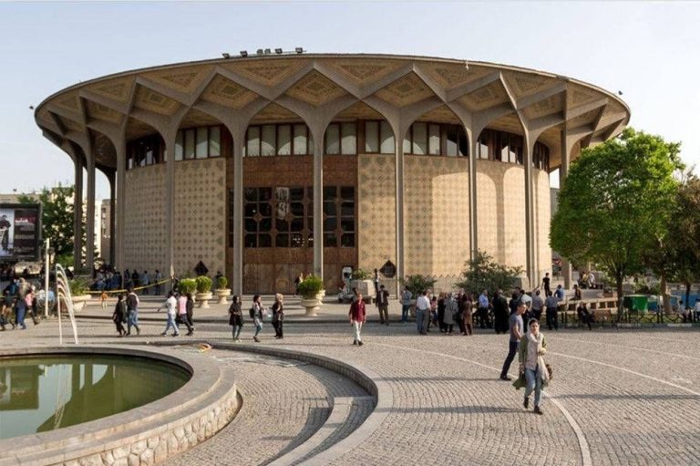 کاهش ۱۹ درصدی مخاطبان مجموعه تئاتر شهر و تماشاخانه سنگلج در آخرین هفته مرداد + نمودار