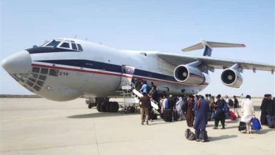 انتقال زائرین پاکستانی اربعین با هواپیماهای ارتش و سپاه