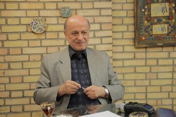 انقلاب علمی خاموش و انفعال ما / پیشگامی تولید فکر نیازمند آزاداندیشی از قیدهای تحمیلی است