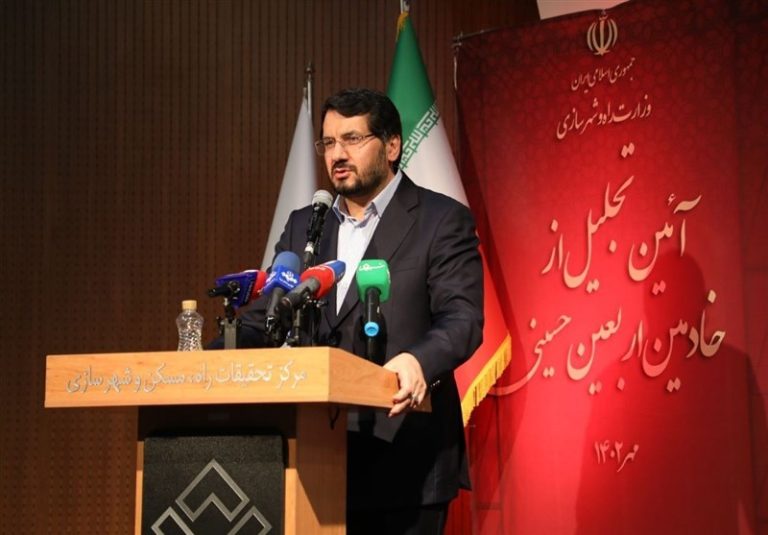 بذرپاش: زمان انتظار زوار اربعین در مرزها به کمتر از ۱۰ دقیقه رسید