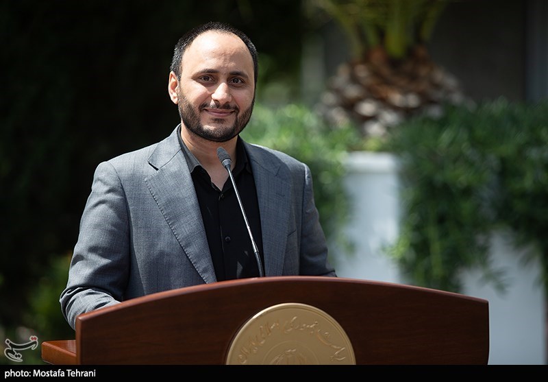 بهادری جهرمی: تحریم برگزیده های ایران و رسانههای ایرانی از سوی آمریکا دست و پا زدن تکراری است