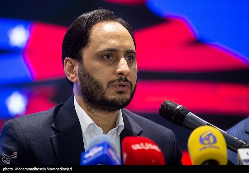 بهادریجهرمی: دولتهای غربی از نقشآفرینی زنان تحصیلکرده باحجاب در اجتماع واهمه دارند