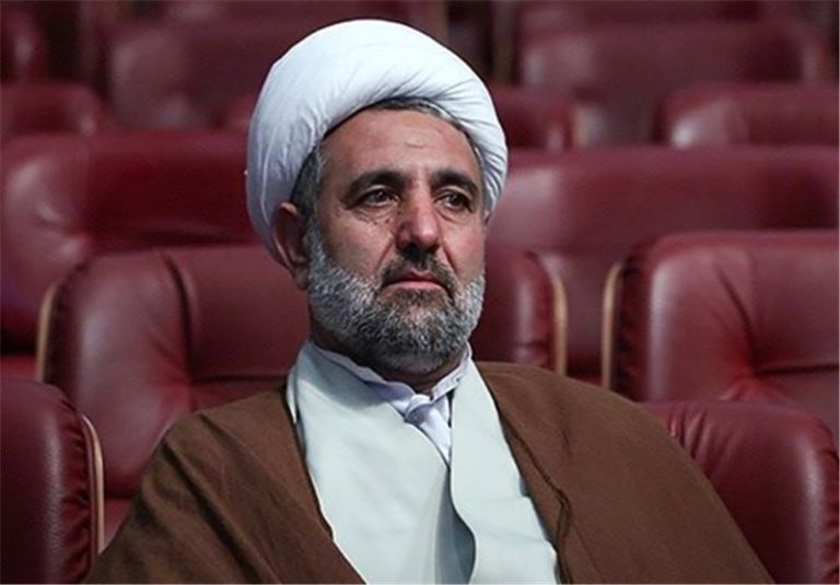 تاثیر آزادسازی منابع ارزی در تدوین لایحه بودجه ۱۴۰۳/ متمم دولت برای بودجه ۱۴۰۲ در مجلس بررسی میشود