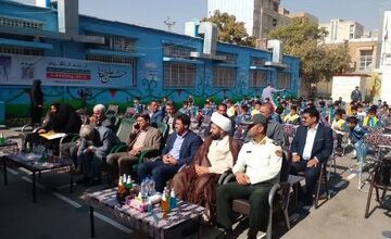 جشن عاطفه‌ها با شعار «آینده ساز باشیم» در کرمانشاه برگزار شد