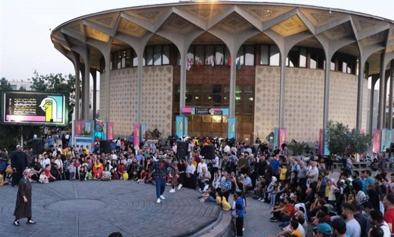 جشنواره تئاتر دانشجویی در کنار تئاتر فجر برگزار می شود