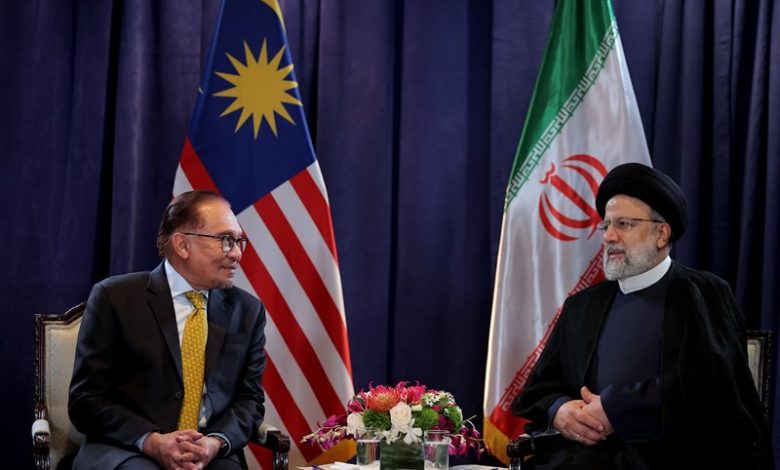 رئیسی: پیشرفت‌های چشمگیر ایران و مالزی زمینه‌ای مناسب برای توسعه تعاملات تجاری است
