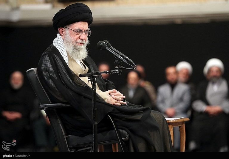 رهبر انقلاب: اطلاع داریم که آمریکا به دنبال بحران سازی در ایران است/ همهی کارها برای تامین حق آب زابل انجام شود