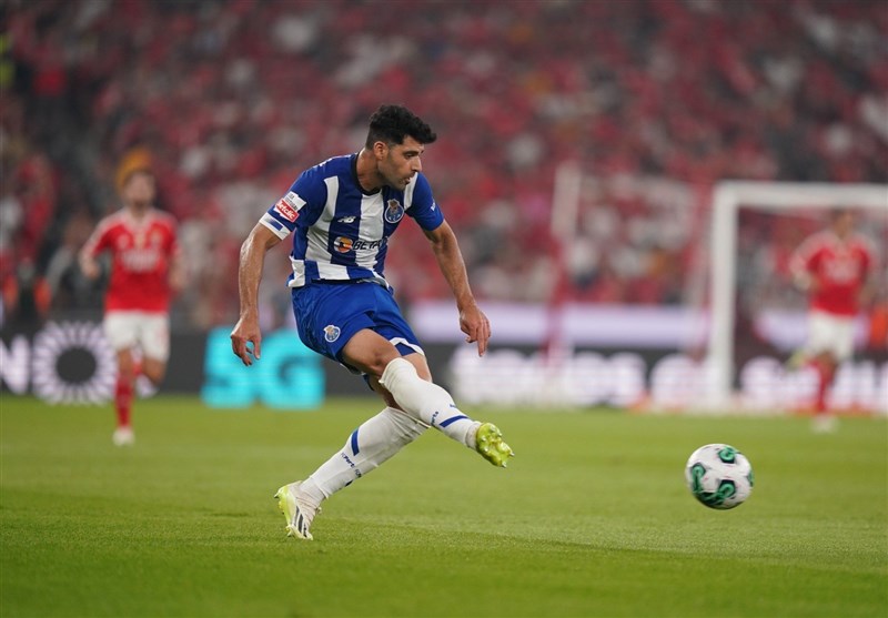 سرمربی پورتو: برخورد طارمی با دروازهبان بنفیکا پنالتی بود + فیلم