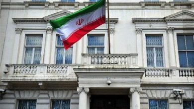 سفارت ایران: عوامل حمله بزدلانه عناصر ضد انقلاب به ساختمان کنسولگری در پاریس تحت تعقیب هستند