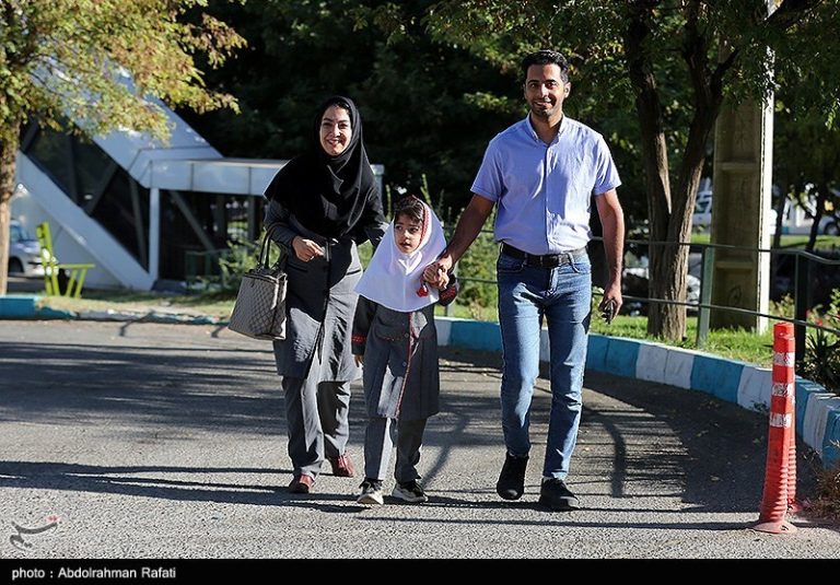 طنین زنگ آغاز سال تحصیلی جدید در ۱۱۰۰۰۰ مدرسه کشور