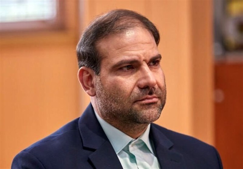 عظیمی: شطرنجبازان برای رقم زدن اتفاقی بزرگ در بازیهای آسیایی همقسم شدهاند