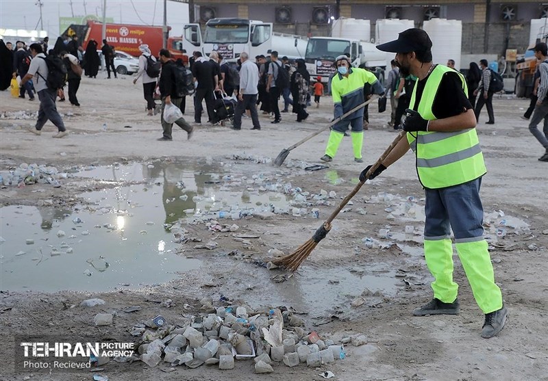 فعالیت شبانهروزی پاکبانان در مرز مهران/ ارائه خدمات درمانی به زائران اربعین در موکب علی بن موسی الرضا(ع)