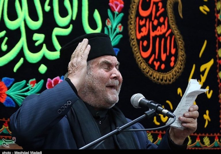 مرثیهخوانی سلیم موذنزاده در حسینیه اعظم زنجان در اربعین دهه ۷۰ + فیلم