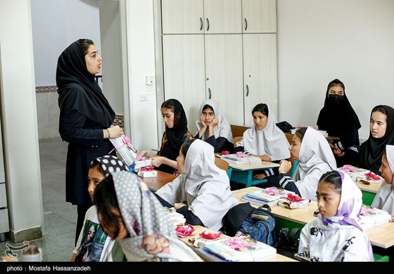 مسئولان به سادگی تفکر مدارس غیردولتی را رها نمیکنند!