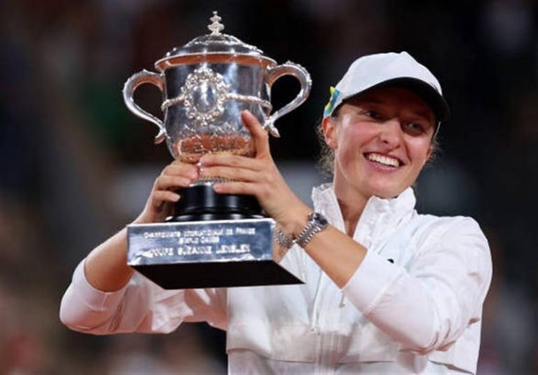 پایان صدرنشینی ۷۵ هفتهای اِشویانتک در رنکینگ WTA