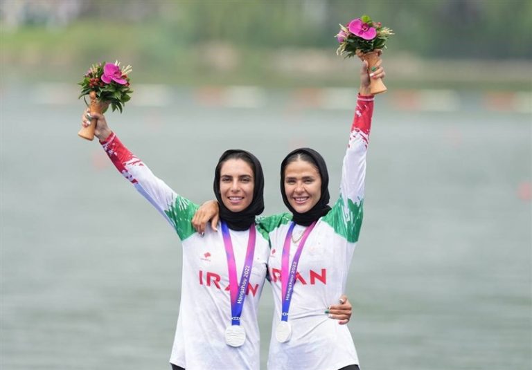 پوشش زنده بازیهای آسیایی هانگژو| اولین مدال ایران توسط قایقرانی دشت شد/ پیروزی هندبال و حذف نمایندگان کشورمان در چند رشته+ عکس و فیلم
