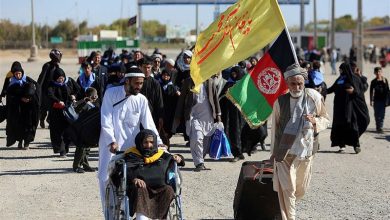 پیاده‌روی اربعین از افغانستان تا کربلا/ گفت‌وگوی خبرنگار برگزیده های ایران با زائران افغانستانی + فیلم