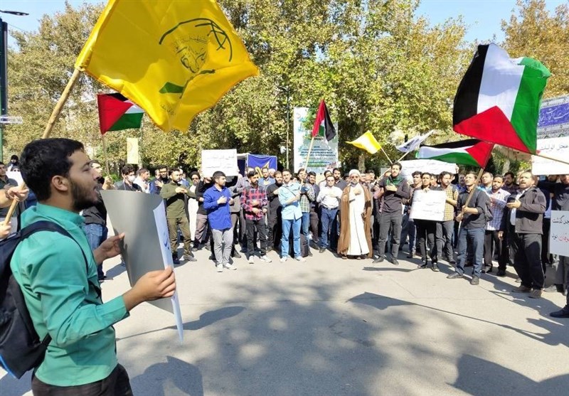 اجتماع دانشگاهیان دانشگاه تهران