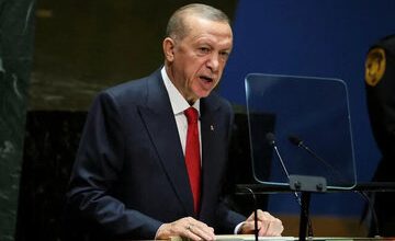 اردوغان: تروریست‌ها آزادانه در اروپا جولان می‌دهند/ این دوگانگی معیارها را درک نمی‌کنیم