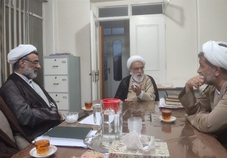 استفاده از ظرفیت گروههای مردمی در شورای عالی انقلاب فرهنگی