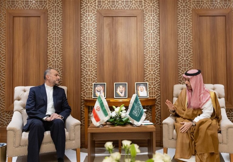 امیرعبداللهیان: اوضاع در منطقه میتواند از کنترل خارج شود