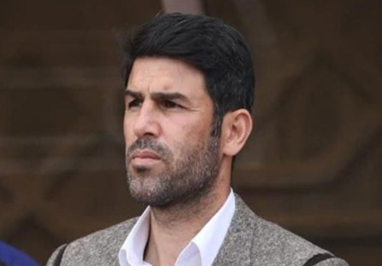 بادامکی: عنایتی به جای حمله به پرسپولیس باید عذرخواهی کند/ چرا از تیمی که به تیم امید بازیکن نداد، دفاع شد؟!