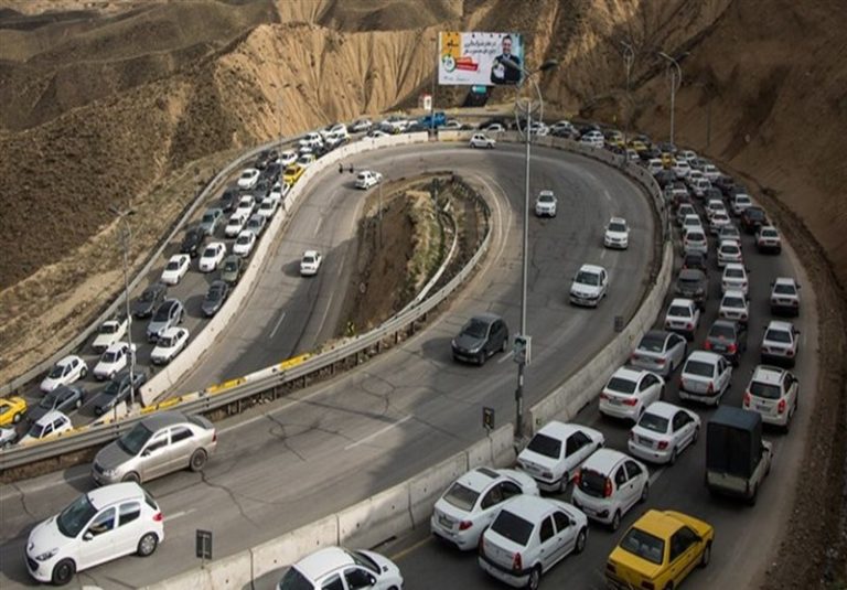 تردد از جاده چالوس و آزادراه تهران – شمال جمعه و شنبه یکطرفه میشود