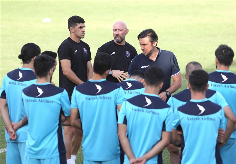 تست VAR توسط داوران چینی/ آخرین توصیه رحمتی به بازیکنان نساجی