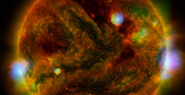 تصویرهای خورشیدی