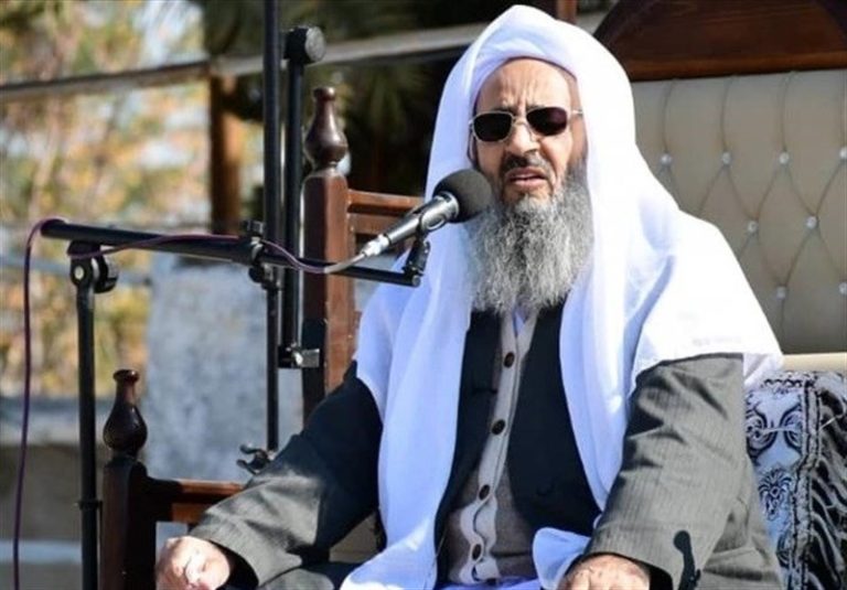 دانشجویان مولوی عبدالحمید را به مناظره فراخواندند/ بر چه مبنایی نسبت به اسرائیل تغییر رویکرد دادید؟