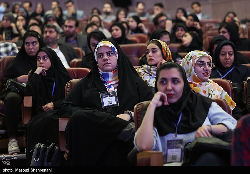 دانشگاهها امکانات خود را عادلانه در اختیار نامزدهای انتخابات قرار دهند/ اصل بی طرفی را حفظ کنید