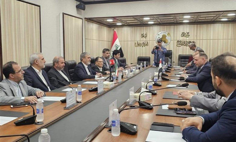 در دیدار هیات پارلمانی ایران با همتایان عراقی مطرح شد: برخورد تکمیلی با گروهک‌های ضد ایرانی باید انجام شود