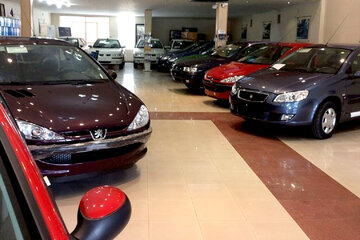 دستورالعمل قیمتگذاری خودرو فردا اصلاح میشود؟