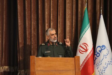 فرمانده منطقه سوم دریایی سپاه: ناو شهید سلیمانی هیچ نمونه خارجی ندارد