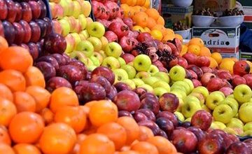 قیمت پایین میوه نسبت به پاییز پارسال/ میوه‌فروش‌ها: تقاضا کم است