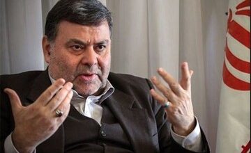 محمد صدر: رئیسی درباره FATF تغییر موضع داده و موافق شده است