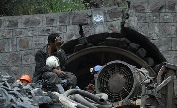 مقصر اصلی کشته شدن معدنچیان طزره به زندان رفت؛ ۶ فقره قتل غیرعمد در پرونده