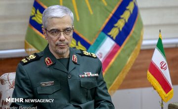 هشدار مقام بلندپایه نظامی ایران درباره تحرکات تروریست ها در مرز سیستان و اقلیم کردستان /ادامه جنگ در قفقاز هیچ توجیهی ندارد