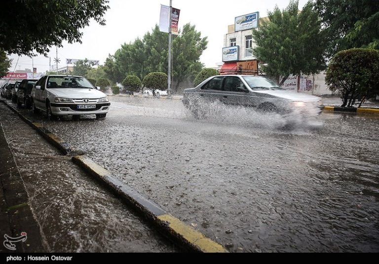 هواشناسی ایران ۱۴۰۲/۰۷/۲۴؛ سامانه بارشی امروز وارد کشور میشود/ احتمال خسارتهای سنگین بارش در ۴ استان