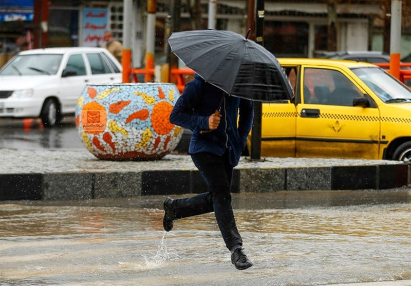 هواشناسی ایران ۱۴۰۲/۰۸/۰۵؛ بارشهای سیلآسا در برخی استانهای کشور