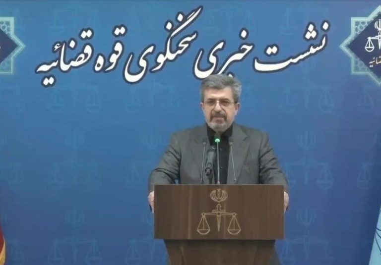 وکالت دادن قربانیان فلسطینی به وکلا برای پیگیری جنایات صهیونیستها در دادگاههای بینالمللی در حال انجام است